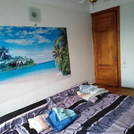 Hostel Levan ティビリシ エクステリア 写真